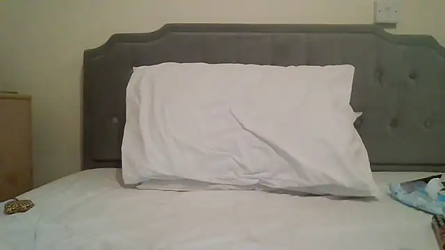 Snapshot of feetlovrr94 chatting on 03/28/26, 09:25 feetlovrr94 online show from 03/28/26, 09:25