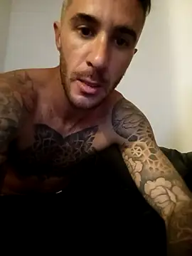 Snapshot of jere280393 chatting on 03/23/26, 08:07 jere280393 online show from 03/23/26, 08:07