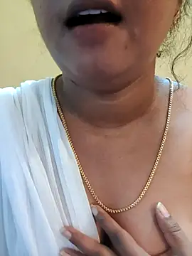 Snapshot of Ramya_456 chatting on 03/25/26, 03:34 Ramya 456 online show from 03/25/26, 03:34