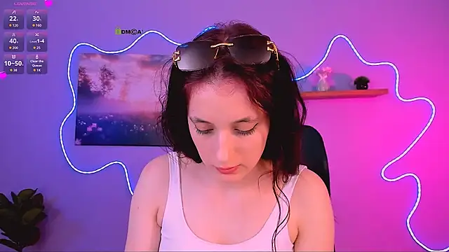 Snapshot of nami_glow chatting on 05/21/26, 11:12 nami glow online show from 05/21/26, 11:12