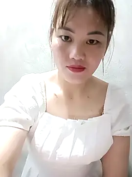 Snapshot of meg_06 chatting on 03/30/26, 10:44 meg 06 online show from 03/30/26, 10:44