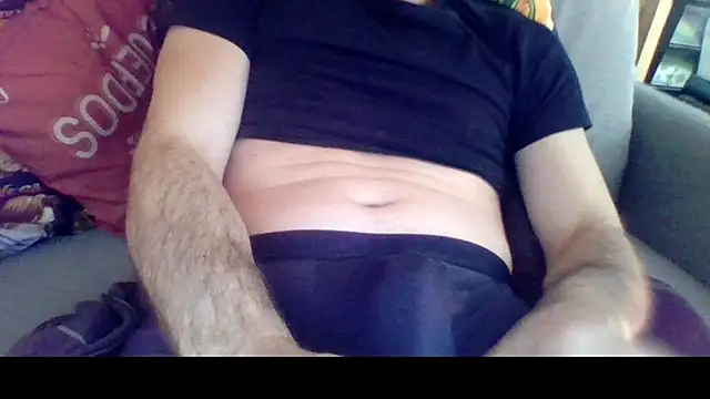 Snapshot of ACruoreX chatting on 03/27/26, 01:22 ACruoreX online show from 03/27/26, 01:22