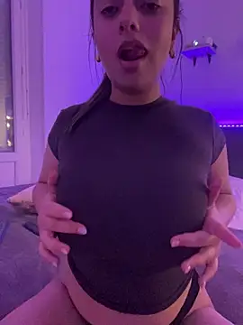 Lusty Lunaa online show from 05/14/26, 11:17