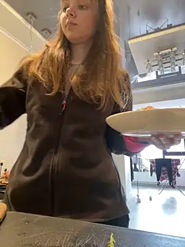 Snapshot of AForbiddenFlower chatting on 03/26/26, 01:38 AForbiddenFlower online show from 03/26/26, 01:38