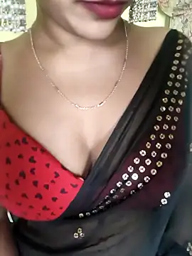 Snapshot of Rubina_Love chatting on 04/10/26, 10:09 Rubina Love online show from 04/10/26, 10:09