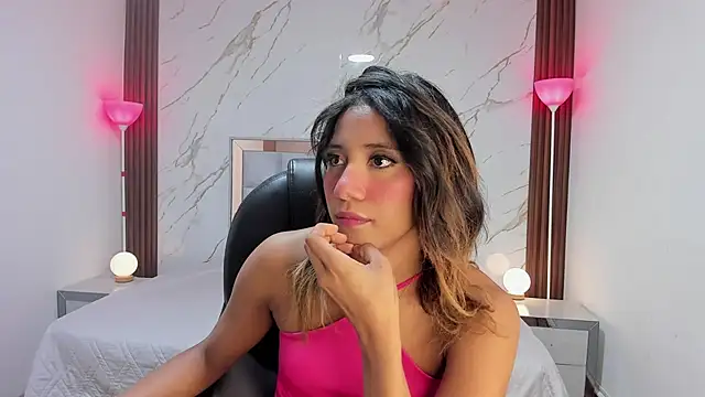 EsperanzaMora online show from 04/23/26, 12:29