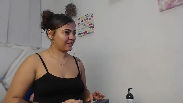 AlannaHarper online show from 06/25/26, 02:43