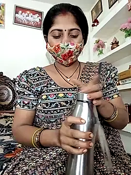 Snapshot of Bad_couples_Delhi0 chatting on 03/23/26, 05:50 Bad couples Delhi0 online show from 03/23/26, 05:50