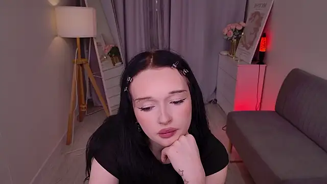 Snapshot of Flora_Ray chatting on 03/24/26, 02:11 Flora Ray online show from 03/24/26, 02:11