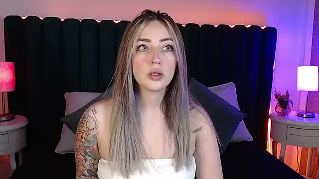  mykinkydoll  online show from 04/24/26, 10:12