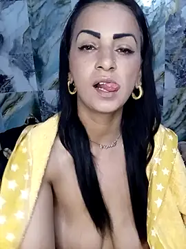 Snapshot of USA_LOVE_SQUIRT chatting on 04/13/26, 08:25 USA LOVE SQUIRT online show from 04/13/26, 08:25