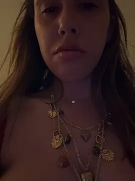 Snapshot of Sakura1700 chatting on 03/24/26, 08:25 Sakura1700 online show from 03/24/26, 08:25