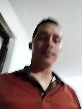 Snapshot of Gabriel_leon33 chatting on 03/24/26, 04:17 Gabriel leon33 online show from 03/24/26, 04:17