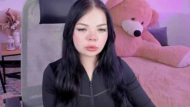 Snapshot of MistyDey chatting on 03/25/26, 04:40 MistyDey online show from 03/25/26, 04:40