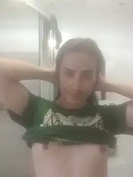 HornyKerujieTrans online show from 04/27/26, 04:10