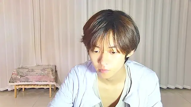 buding-001 online show from 04/19/26, 11:42
