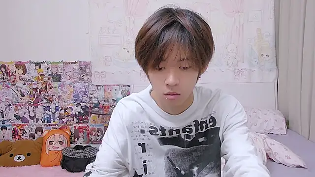 buding-001 online show from 04/23/26, 11:42