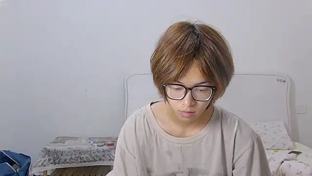 buding-001 online show from 07/04/26, 01:39