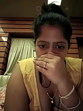 Aditi sarkar online show from 06/26/26, 07:40