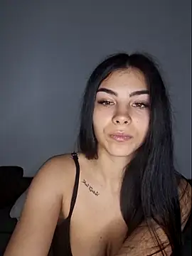 Crissdesire online show from 03/27/26, 03:01