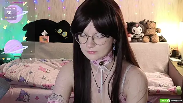 Snapshot of JulietFisher chatting on 04/28/26, 02:27 JulietFisher online show from 04/28/26, 02:27