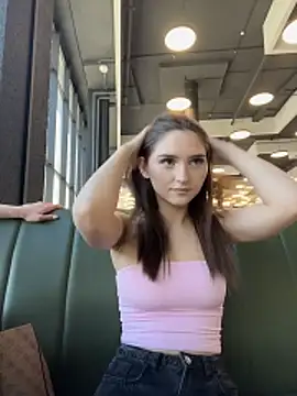 Snapshot of AnitaFly chatting on 03/28/26, 11:43 AnitaFly online show from 03/28/26, 11:43