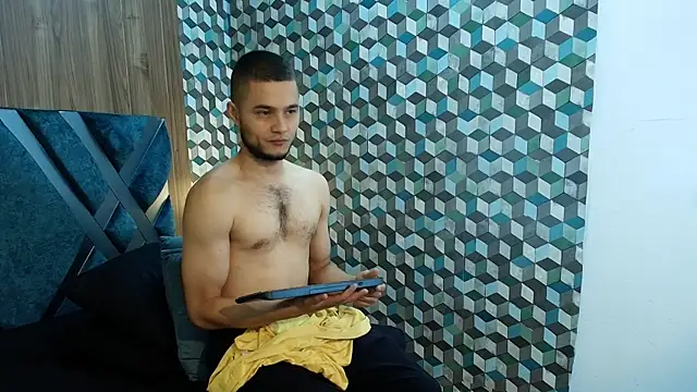 Snapshot of Joaho_Fernandez chatting on 06/16/26, 09:17 Joaho Fernandez online show from 06/16/26, 09:17