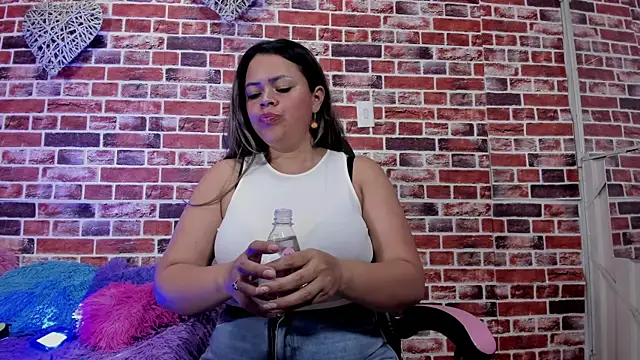 Miss Pecados online show from 06/01/26, 07:59