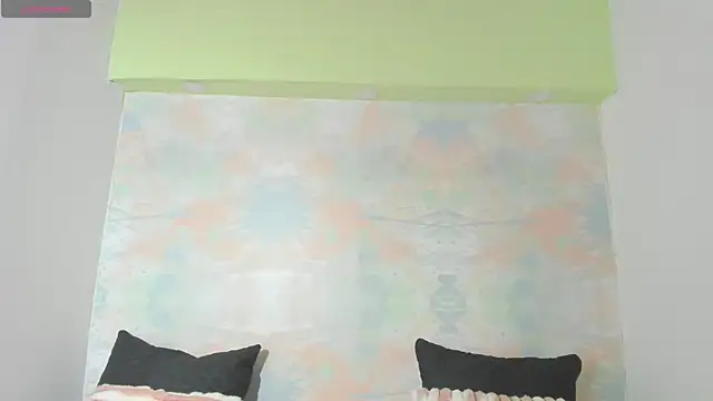 Sara Hanks online show from 04/28/26, 03:39