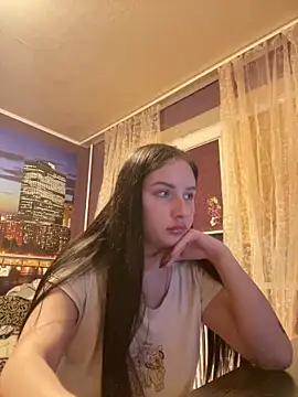 Snapshot of Avellya chatting on 03/28/26, 11:04 Avellya online show from 03/28/26, 11:04