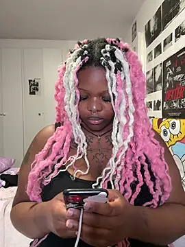 Snapshot of Nyla_xox chatting on 04/02/26, 09:56 Nyla xox online show from 04/02/26, 09:56