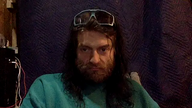 Snapshot of hairyhungnaughtyguy chatting on 03/25/26, 12:27 hairyhungnaughtyguy online show from 03/25/26, 12:27