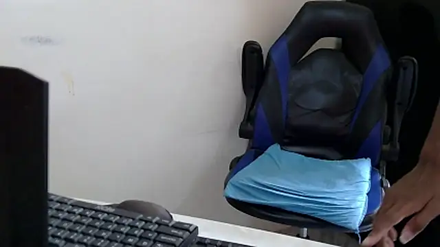 Darkkras online show from 05/28/26, 02:14