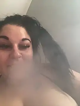 Snapshot of Szandra26 chatting on 03/26/26, 10:54 Szandra26 online show from 03/26/26, 10:54