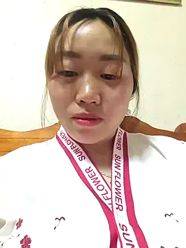 Snapshot of he-se-kin chatting on 04/01/26, 01:28 he-se-kin online show from 04/01/26, 01:28