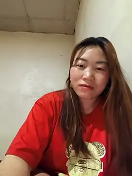 Snapshot of he-se-kin chatting on 04/06/26, 10:54 he-se-kin online show from 04/06/26, 10:54