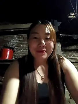 Snapshot of he-se-kin chatting on 04/29/26, 02:43 he-se-kin online show from 04/29/26, 02:43