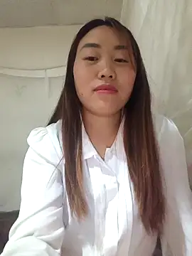 Snapshot of he-se-kin chatting on 05/05/26, 03:03 he-se-kin online show from 05/05/26, 03:03