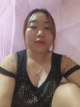 Snapshot of he-se-kin chatting on 06/04/26, 02:45 he-se-kin online show from 06/04/26, 02:45