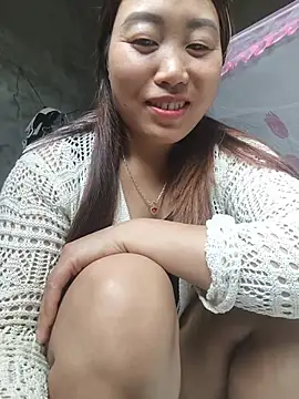 Snapshot of he-se-kin chatting on 07/05/26, 04:19 he-se-kin online show from 07/05/26, 04:19