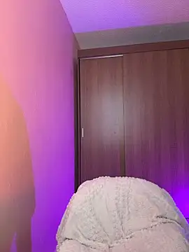 Snapshot of beibi_hanna chatting on 03/25/26, 08:48 beibi hanna online show from 03/25/26, 08:48