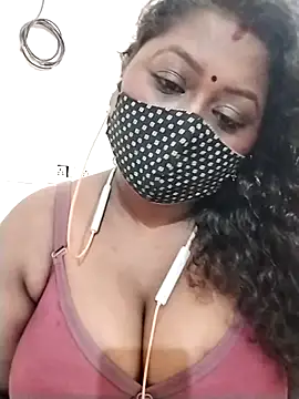 Snapshot of Tamil-Dhara chatting on 04/06/26, 04:19 Tamil-Dhara online show from 04/06/26, 04:19