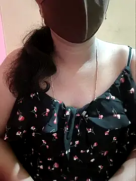 Latha lovely online show from 04/21/26, 01:42