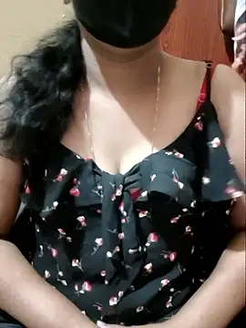 Latha lovely online show from 05/16/26, 03:11