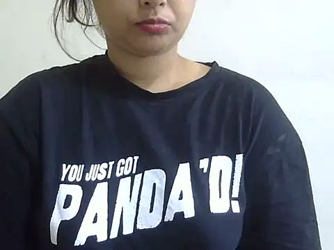 Snapshot of shivi_jaan chatting on 06/03/26, 04:15 shivi jaan online show from 06/03/26, 04:15