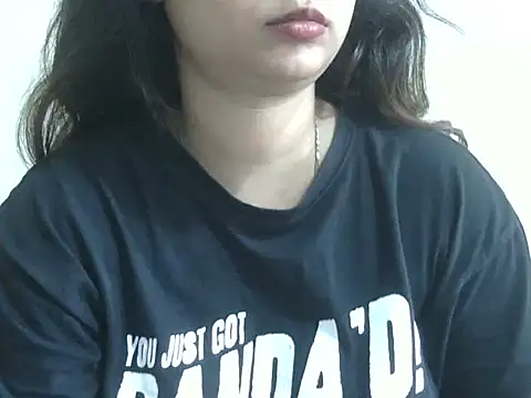 Snapshot of shivi_jaan chatting on 06/22/26, 03:47 shivi jaan online show from 06/22/26, 03:47