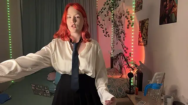 Snapshot of Mira_ginger chatting on 03/30/26, 03:57 Mira ginger online show from 03/30/26, 03:57