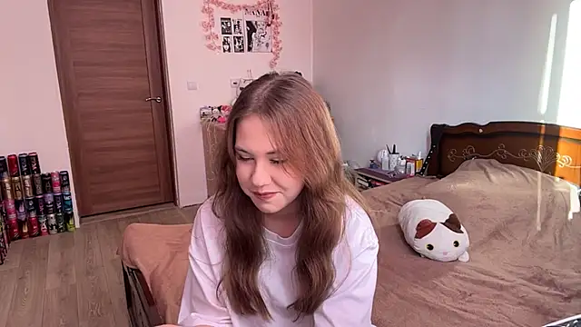 Snapshot of NyelleSpir chatting on 05/13/26, 03:20 NyelleSpir online show from 05/13/26, 03:20