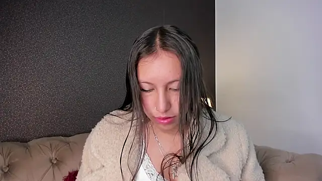 mily  gv online show from 05/12/26, 12:02