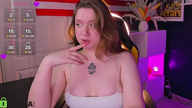 Lilit Sinful online show from 04/25/26, 01:41